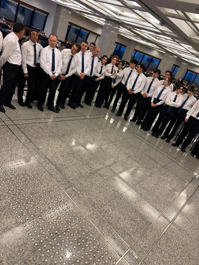 İki Yaka İnsan Kaynakları Galeri